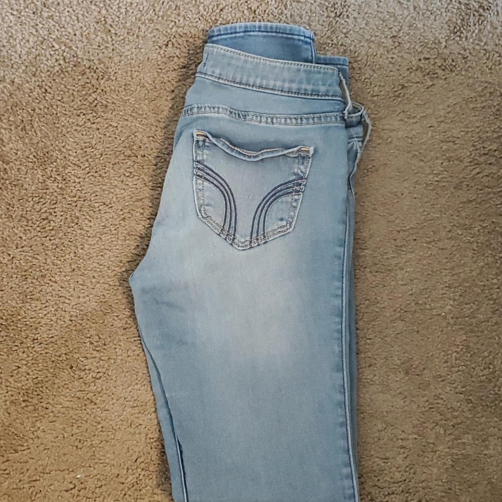 Hollister skinny jeans